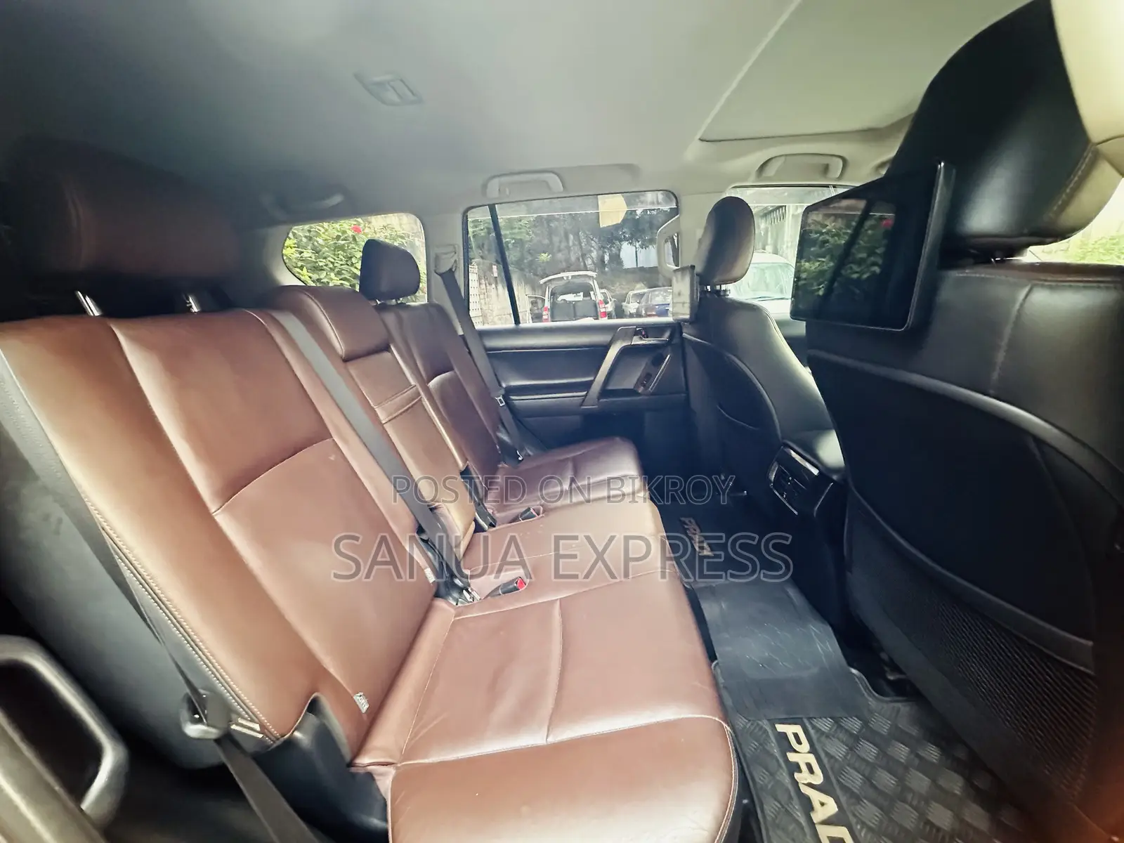 Toyota Land Cruiser Prado 2017 Brown