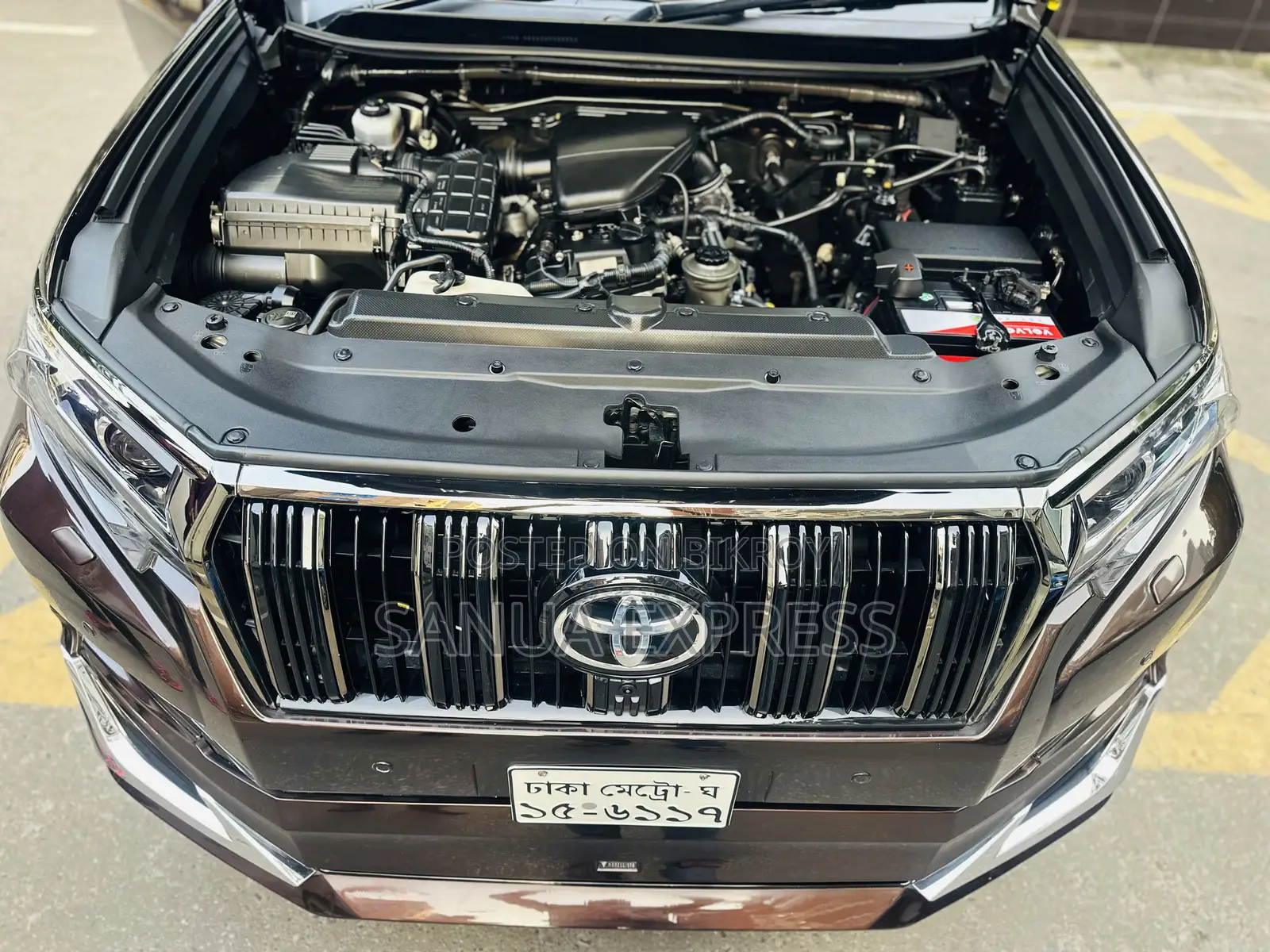 Toyota Land Cruiser Prado 2017 Brown