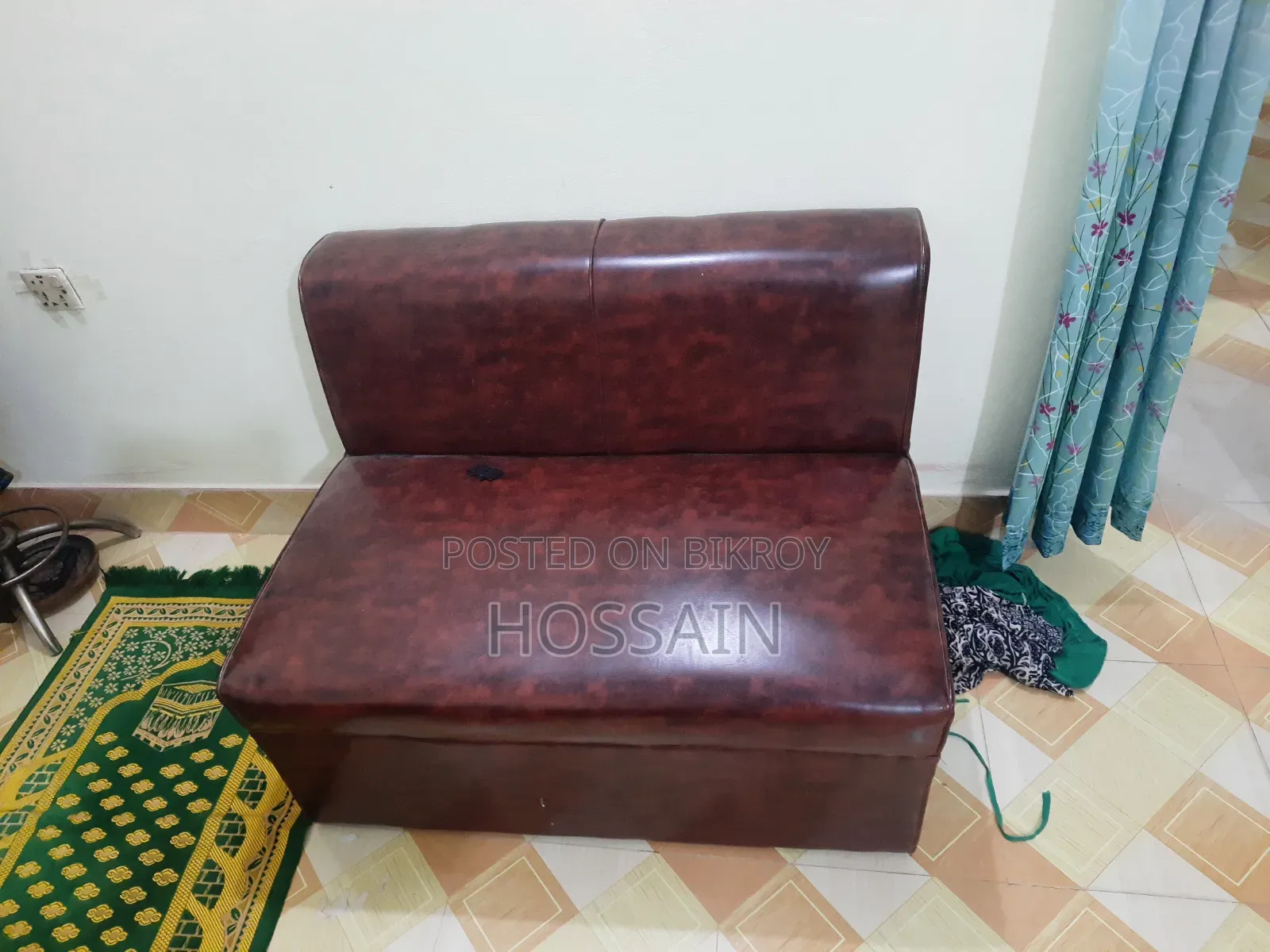বাসার ফার্নিচারগুলো বিক্রি হবে