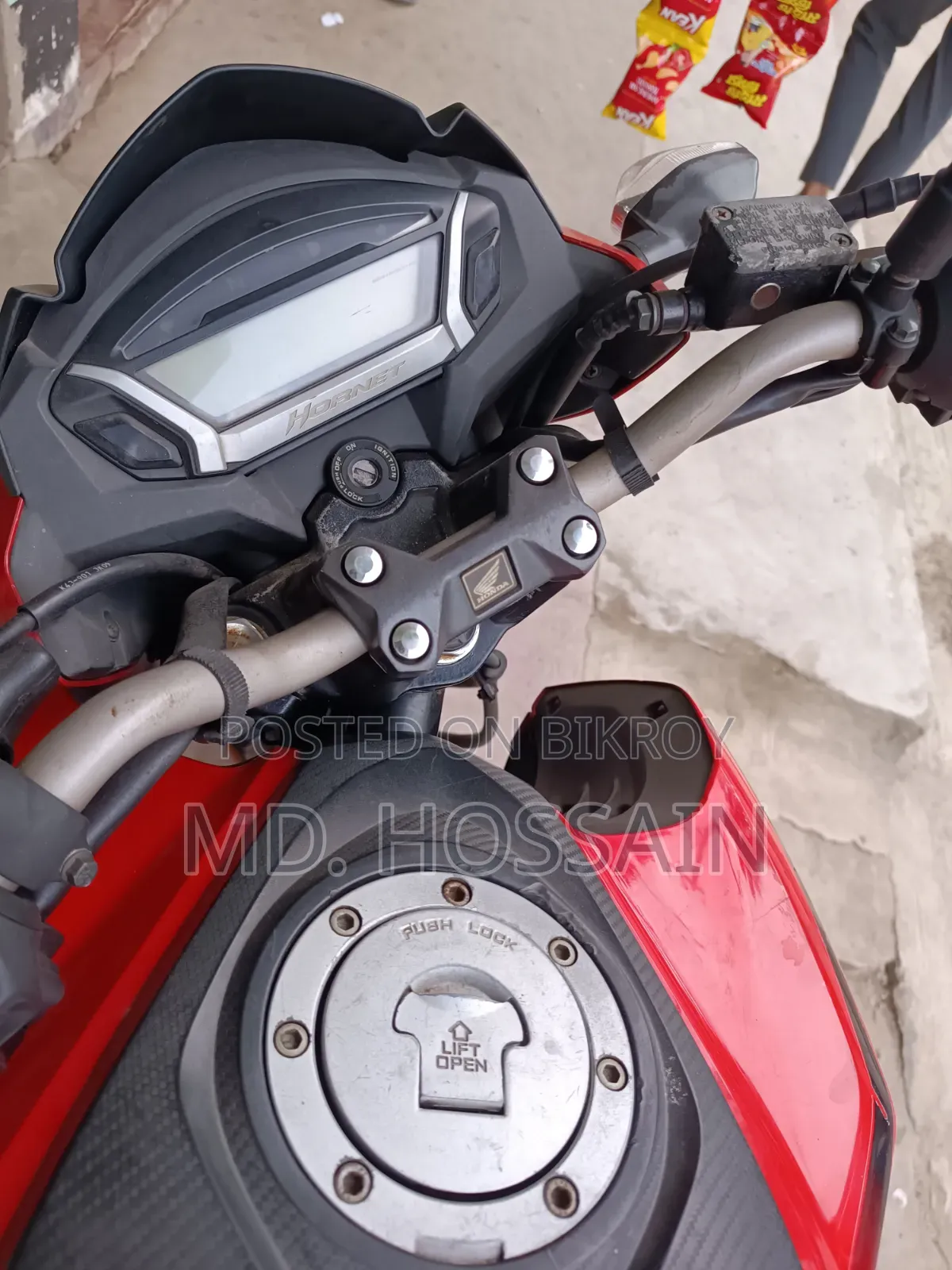হোন্ডা হরনেট ২০২১ রেড