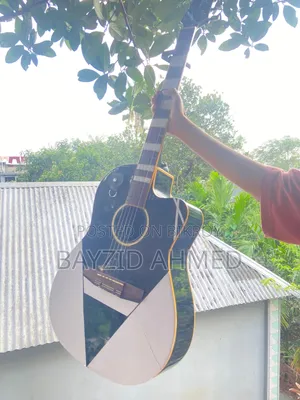 ACOUSTIC Guitar