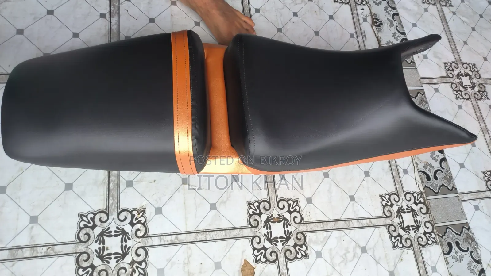 সিট কভার বাইকে র