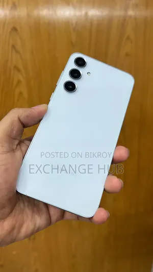 স্যামসাং গ্যালাক্সি এ৫৫ ২৫৬ জিবি হোয়াইট