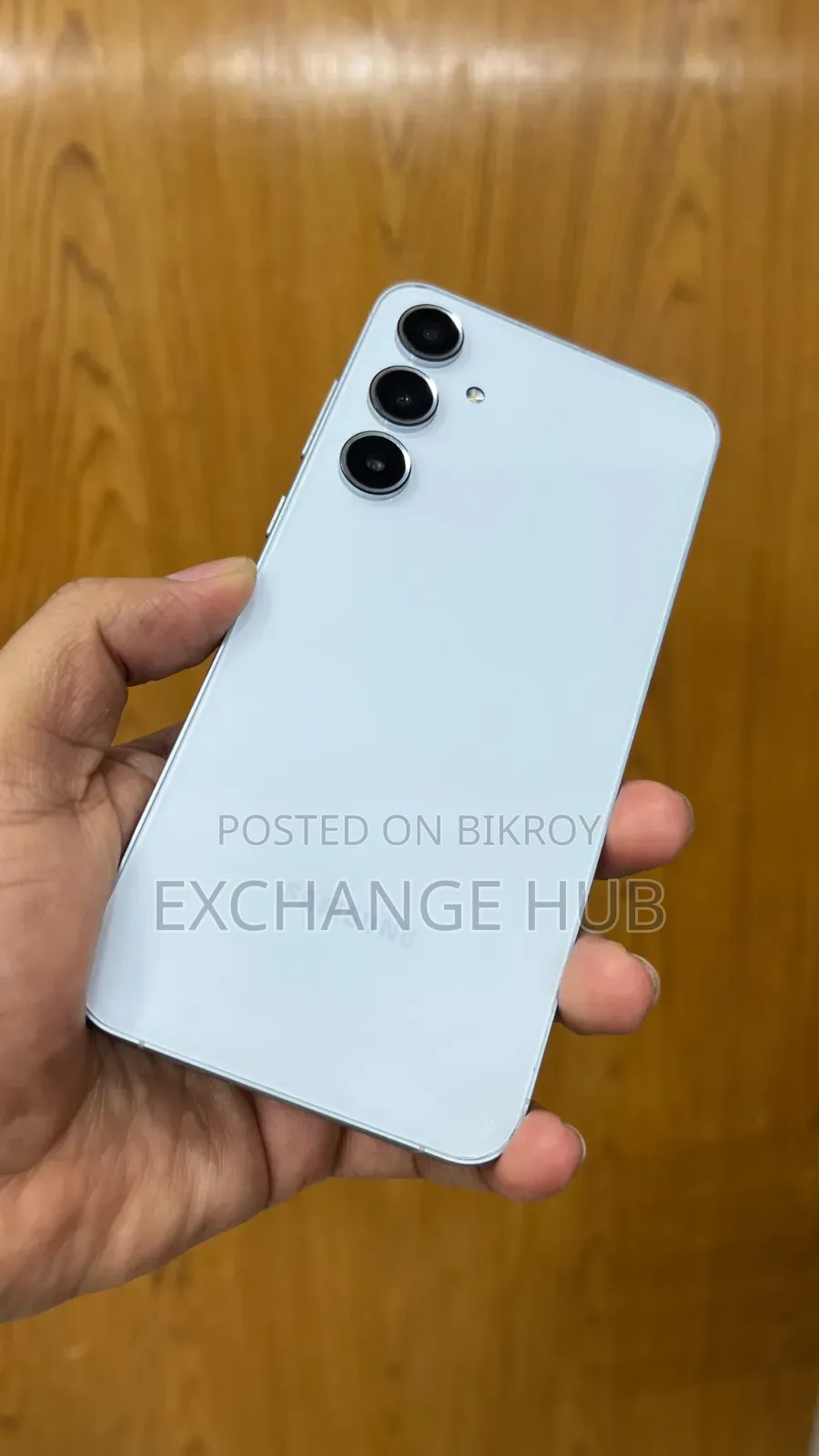 স্যামসাং গ্যালাক্সি এ৫৫ ২৫৬ জিবি হোয়াইট