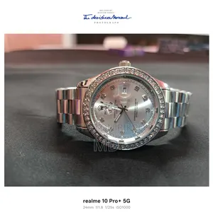 Dhamaka Offer Premium Diamond Stone Watch at Just 150 Taka