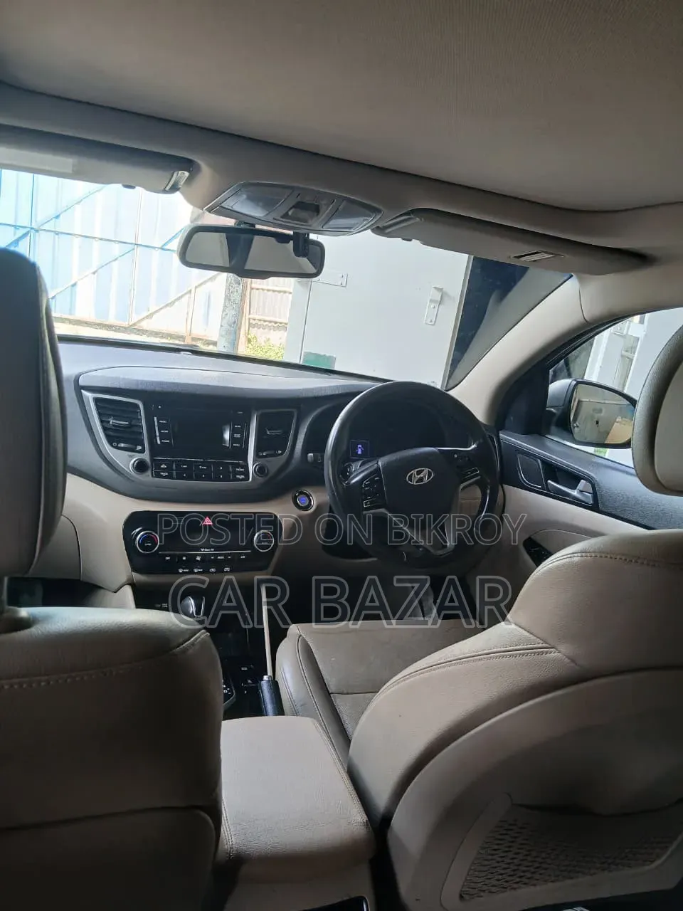 Hyundai Tucson Limited Front-Wheel Drive 2017 Gray