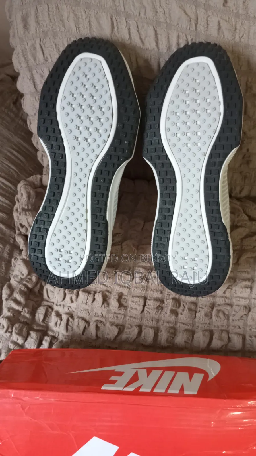 UK Nike Zoom X Invincible 4