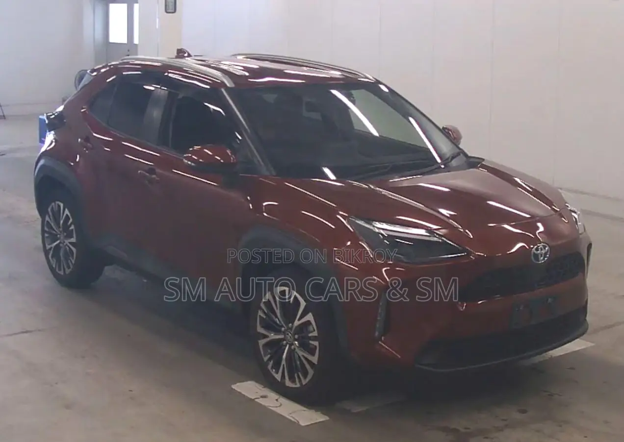 Toyota Yaris Cross 2021 Maroon
