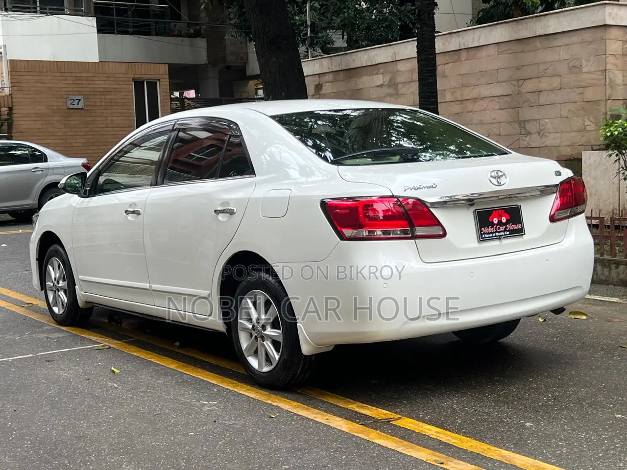 Toyota Premio 2020 Pearl