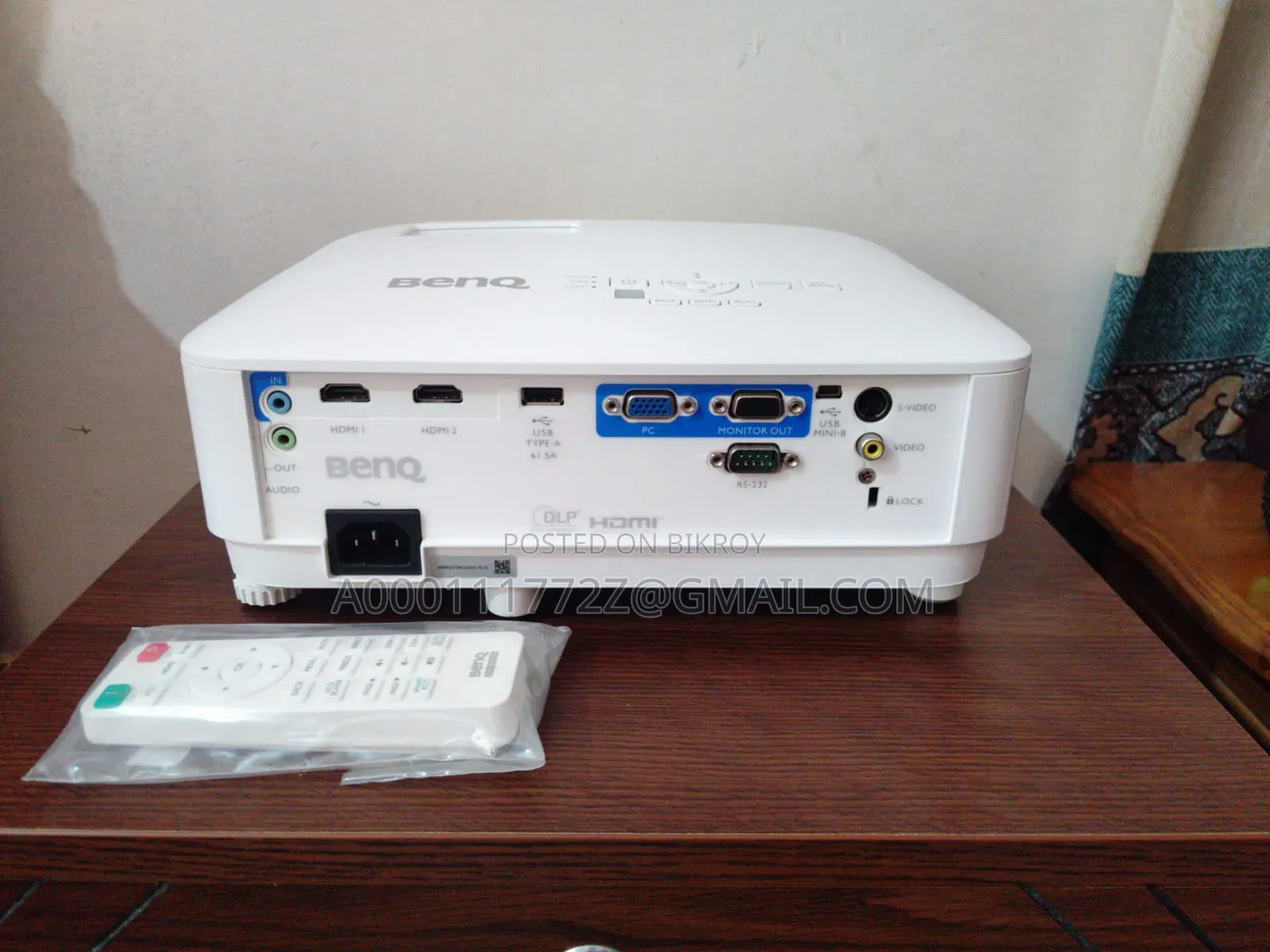 Benq Mx560 DLP 4000 Ansi Lumens Projector