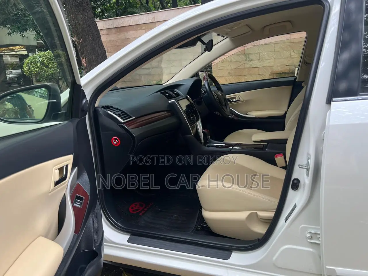 Toyota Premio 2020 Pearl