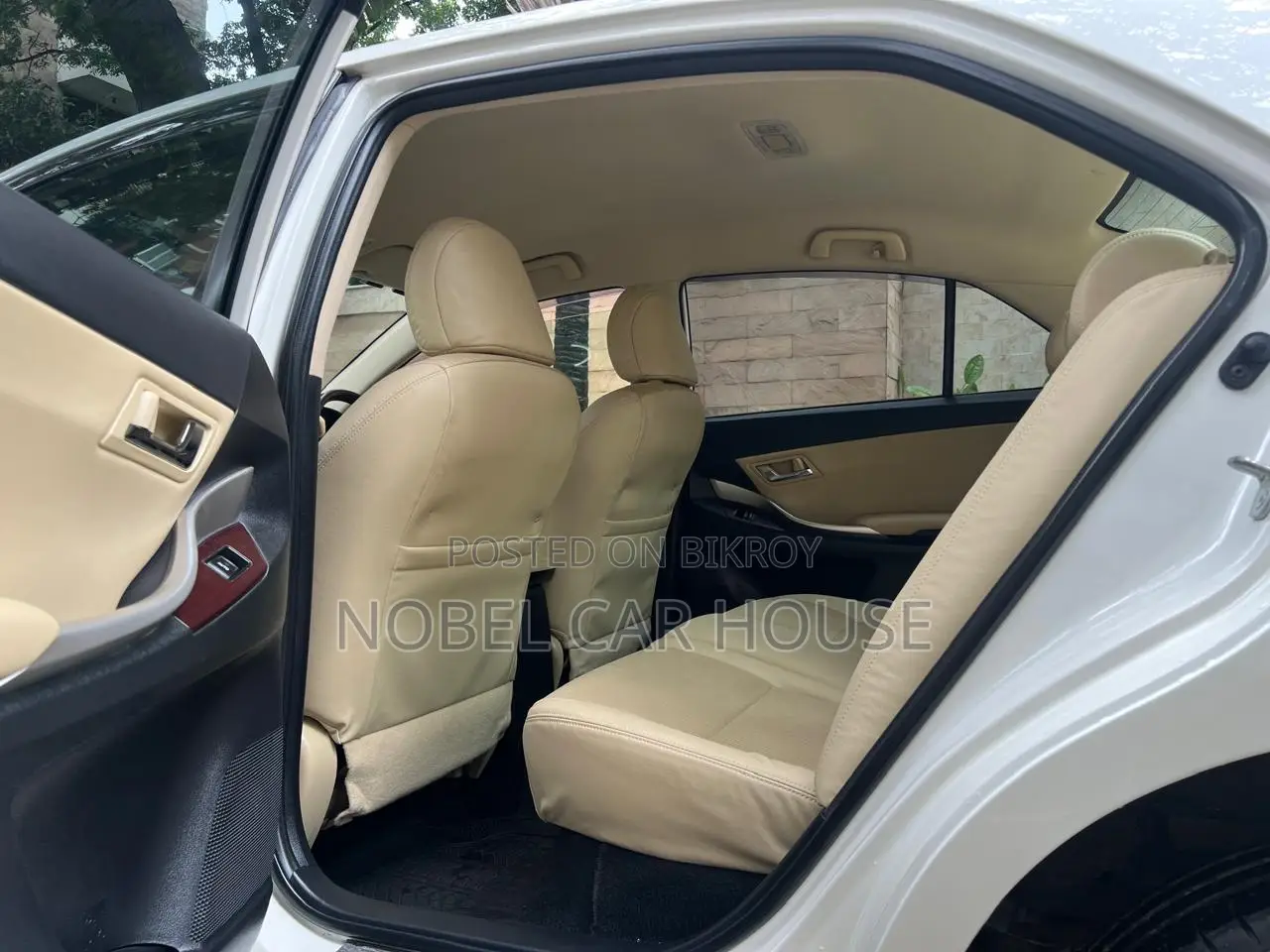 Toyota Premio 2020 Pearl
