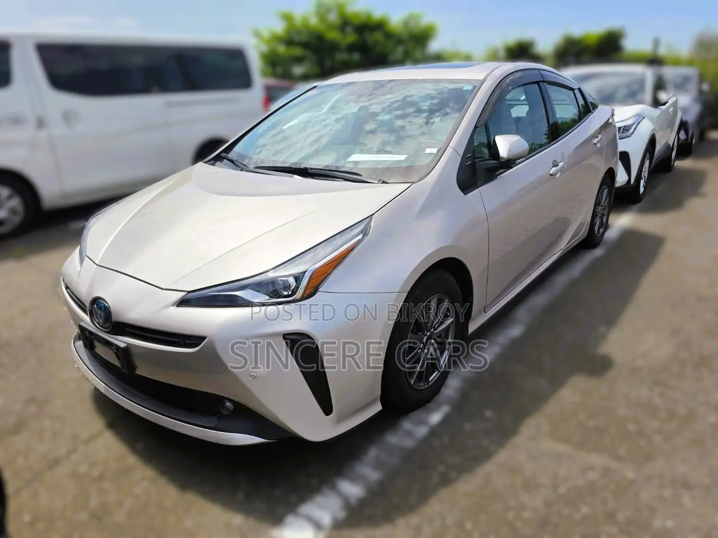 Toyota Prius 2021 Beige