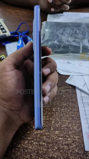 Motorola Edge 50 Pro 256 GB Purple