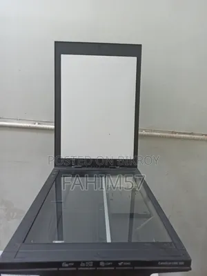 ক্যানোস্ক্যান লাইড ৩০০
