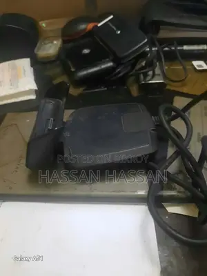 HP USB চার্জিং ডক / ক্রেডল