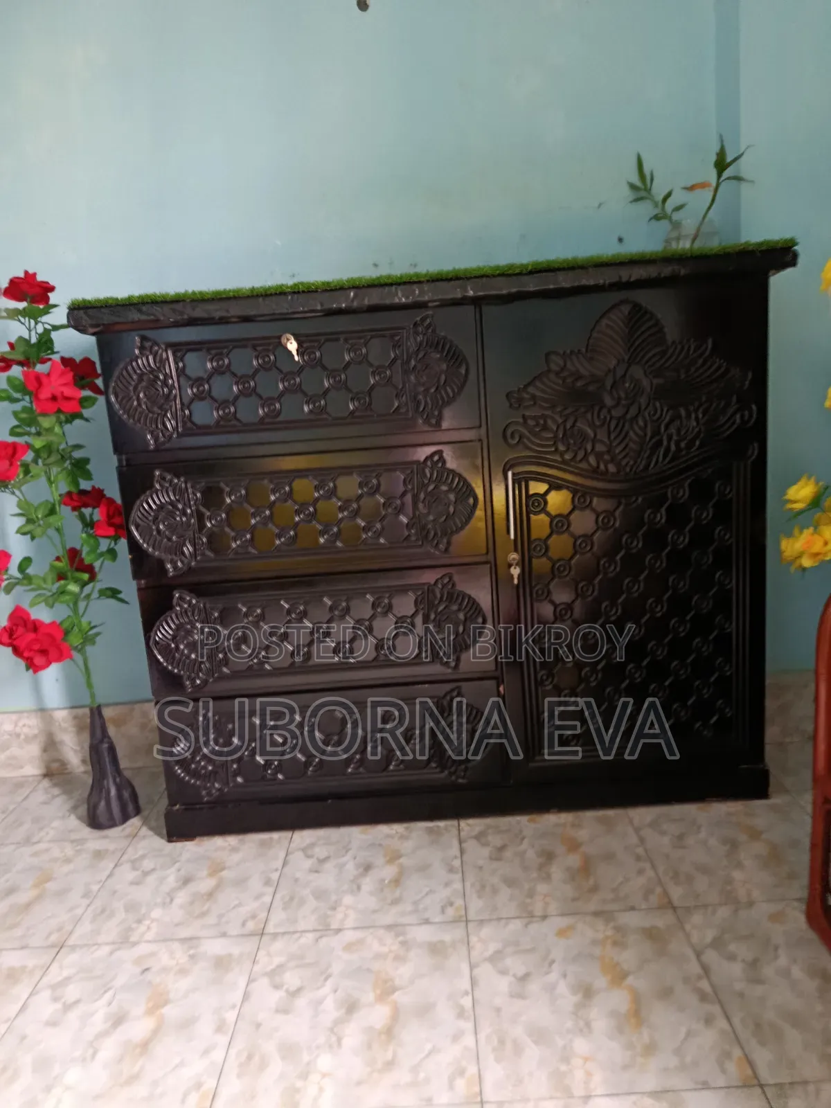 Bed, Wardrobe and Dressing Table for Sale