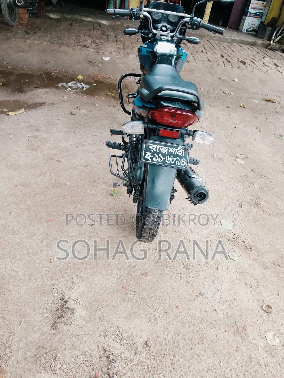 বাজাজ ডিসকভার ১৩৫ ২০০৯ কালো