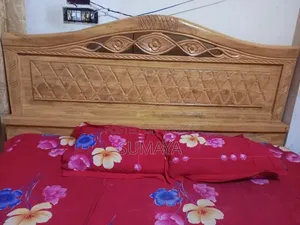 ৬/৭ খাট সেগুন কাঠের ব্যবহার করা বিক্রি করবো