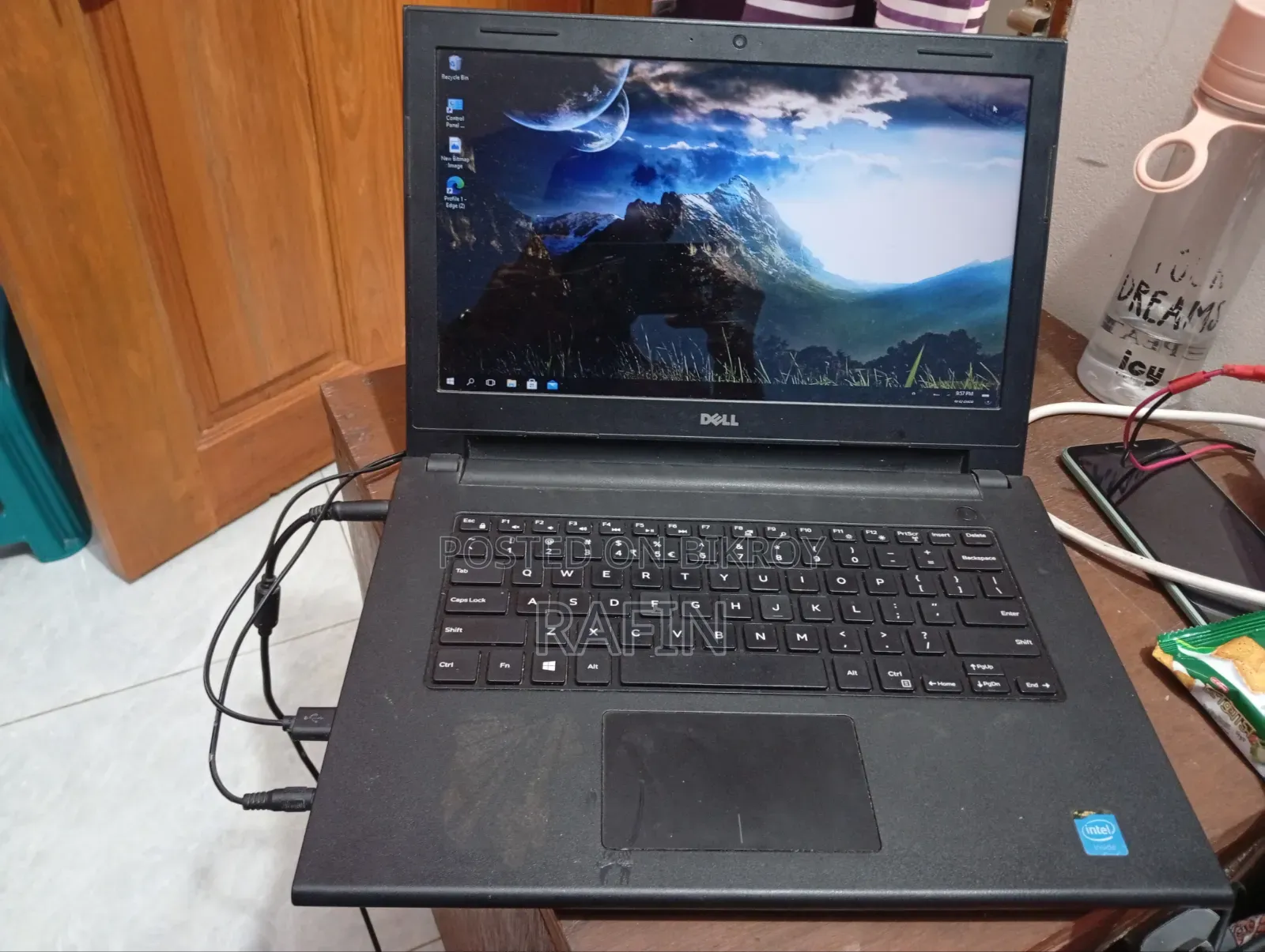Laptop Dell Precision 5520 4GB Intel Celeron HDD+SSD 500GB