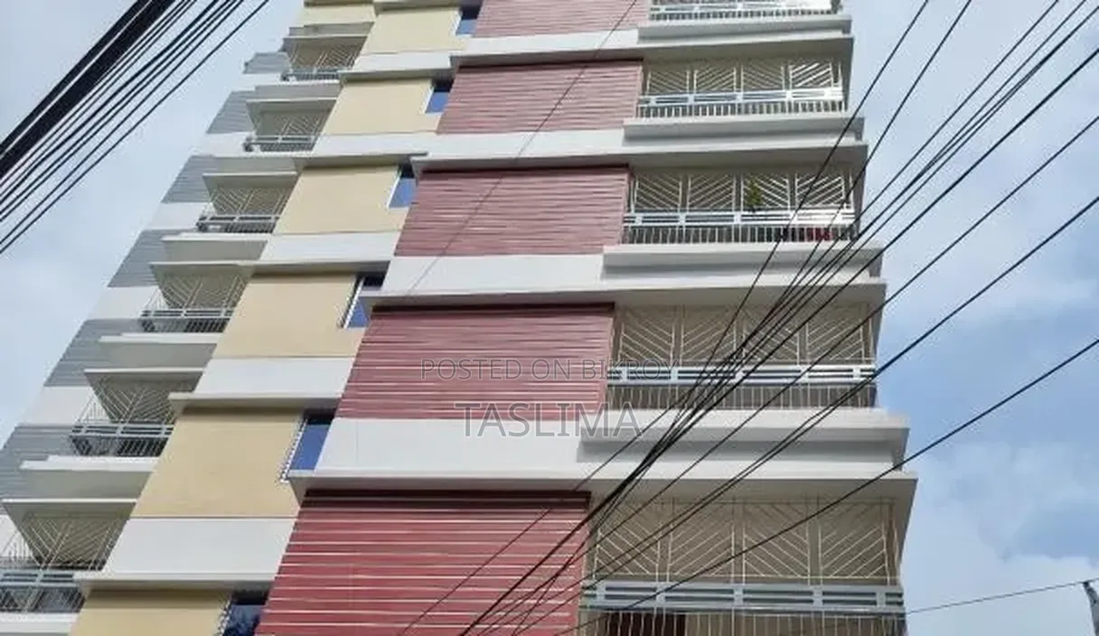এস্কাটনে ৩ বেডরুমের অ্যাপার্টমেন্ট বিক্রয়