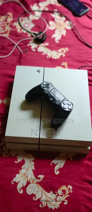 PlayStation 4 Fat