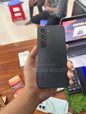 ইনফিনিক্স হট ৬০আই ১২৮ জিবি ব্ল্যাক
