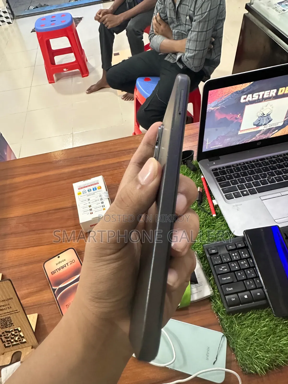 ইনফিনিক্স হট ৬০আই ১২৮ জিবি ব্ল্যাক