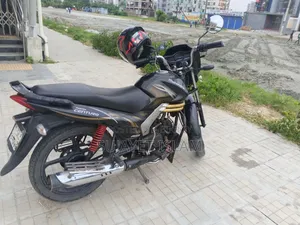 Mahindra Centuro 2016 Black