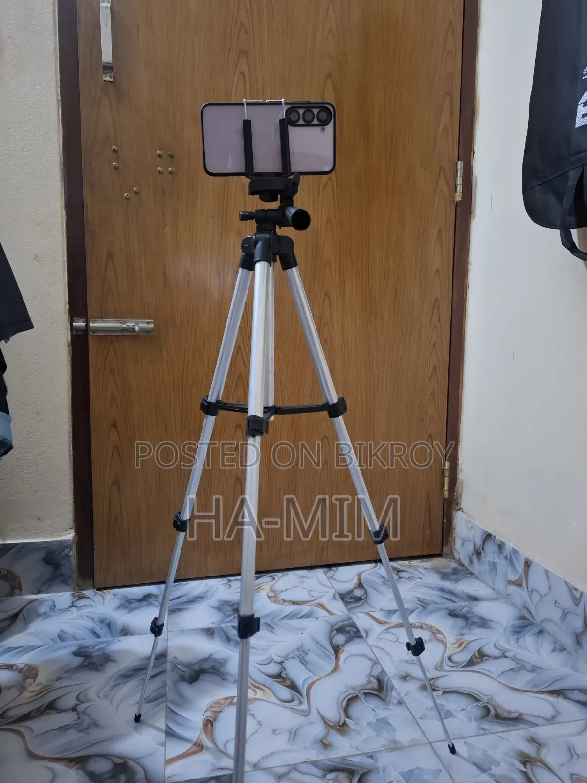 Tripod 3110 Aluminum Camera & Mobile Tripod