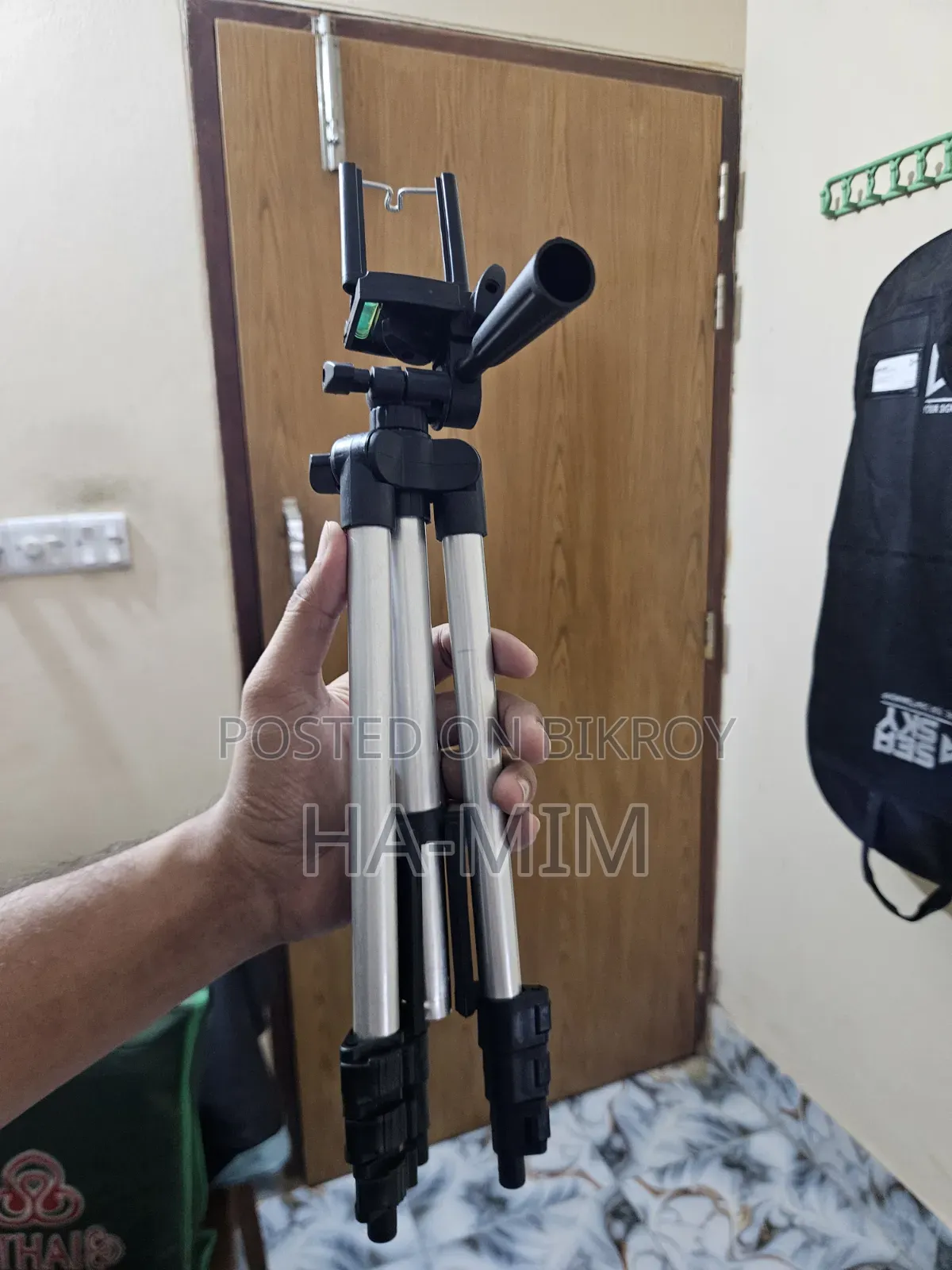 Tripod 3110 Aluminum Camera & Mobile Tripod