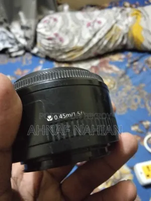 ডিএসএলআর ক্যামেরা