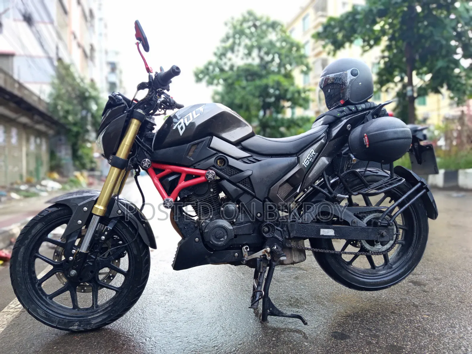 Runner Bolt 165R 2024 Black