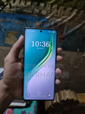 টেকনো ক্যামন ৪০ প্রো ৪জি ২৫৬ জিবি ব্লু