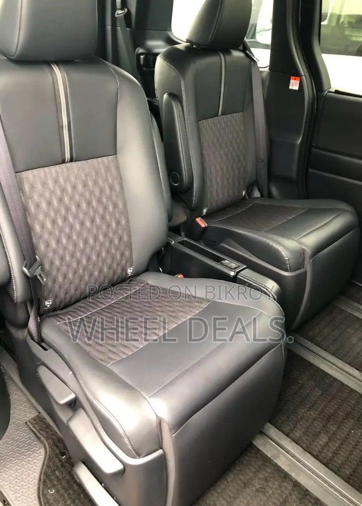 Toyota Noah 2023 Black