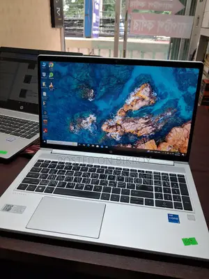 Laptop HP ProBook 450 16GB Intel Core i5 SSD 512GB