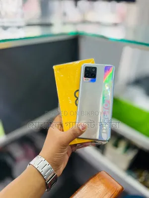 রিয়েলমি ৮ ৫জি ১২৮ জিবি হোয়াইট