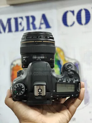 Canon 70D+85mm Usm Lens