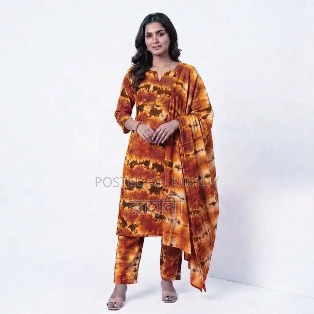 আকর্ষণীয় ট্র্যাডিশনাল বাটিক থ্রি-পিস (Batik Three Piece)