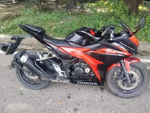 Honda CBR 2018 Red