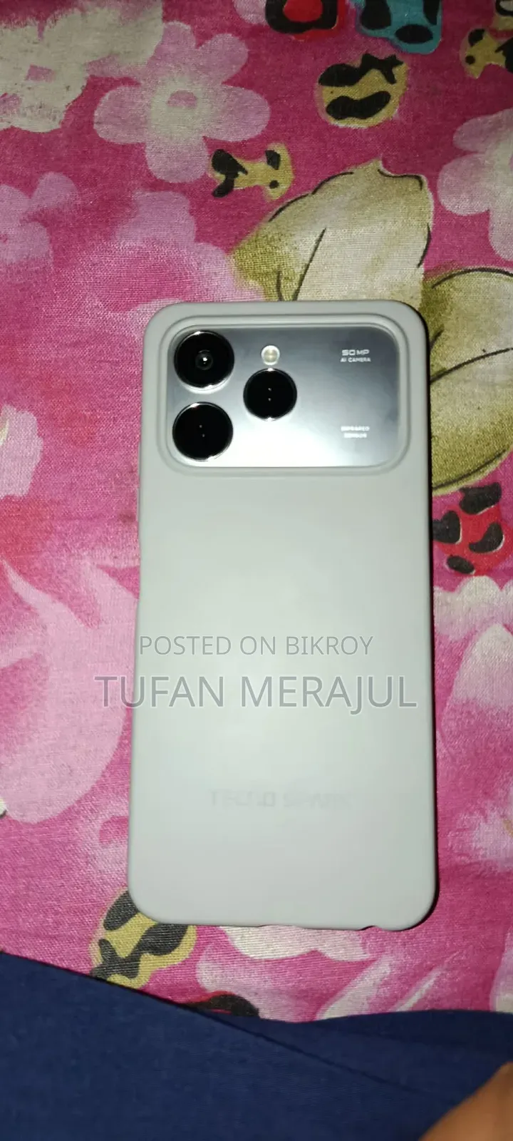 Tecno Spark 40 128 GB Silver