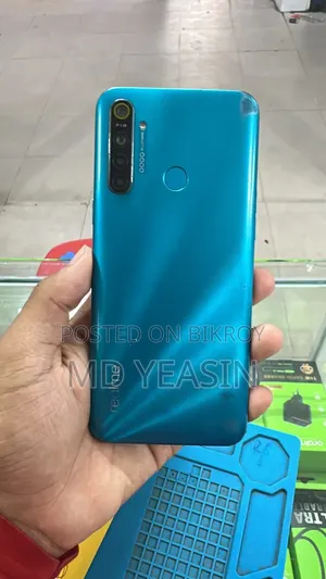 রিয়েলমি ৫আই ৬৪ জিবি নীল
