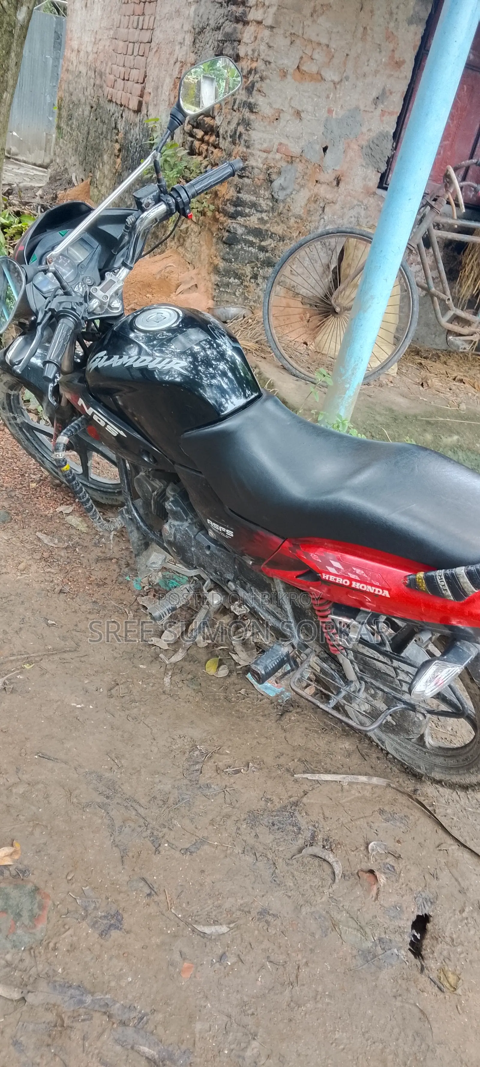 হিরো গ্ল্যামার ২০১৬ ব্ল্যাক