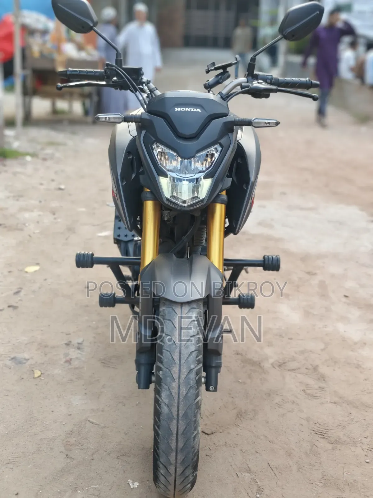 হোন্ডা হরনেট ২০২৫ ব্ল্যাক