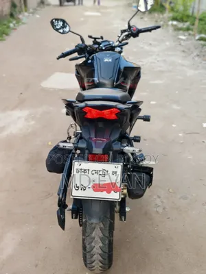 হোন্ডা হরনেট ২০২৫ ব্ল্যাক