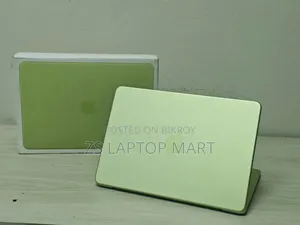 Laptop Apple 8GB Apple M1 Max SSD 256GB