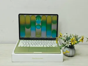 Laptop Apple 8GB Apple M1 Max SSD 256GB