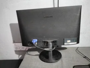 স্যামসাং মনিটর