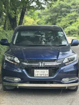 Honda Vezel 1.5 Two-Wheel Drive 2014