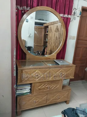 বিক্রয় হবে – ১০০% সেগুন কাঠের ড্রেসিং টেবিল